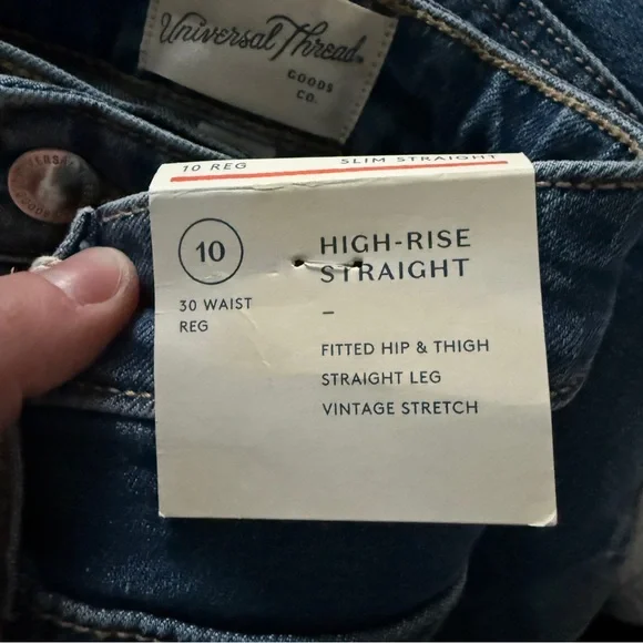 Universal Thread High Rise Straight Jean NWT - Picture 4 of 4